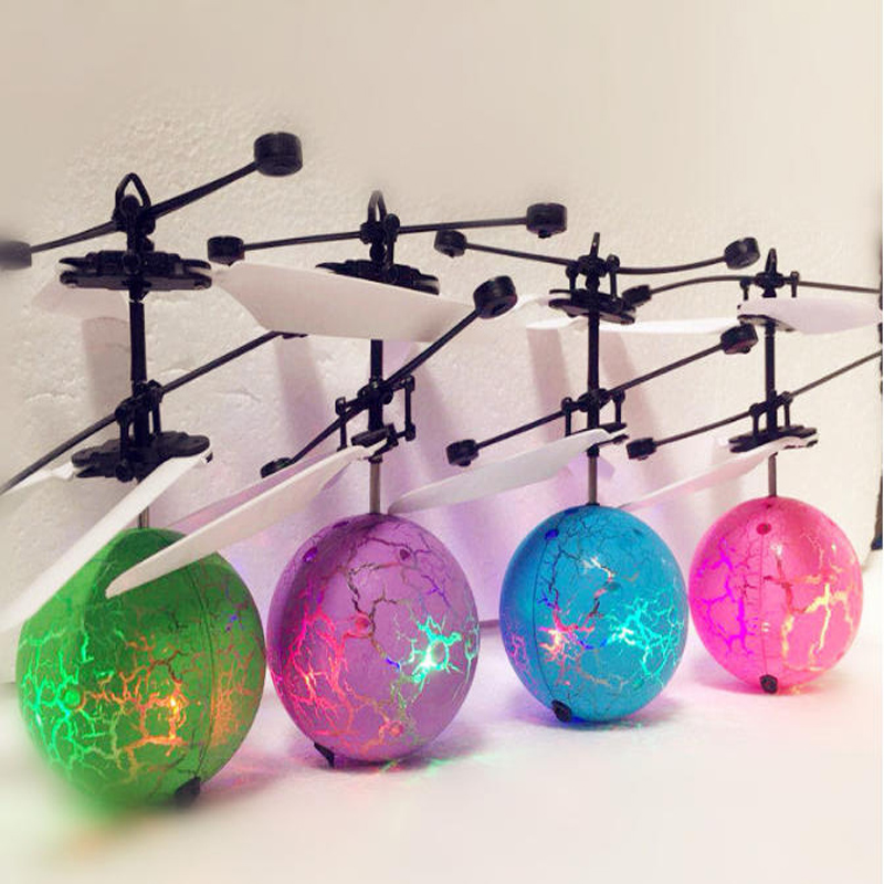 Kids Mini Drone RC Helicopter  - Drone Beacon Light 评论和价格